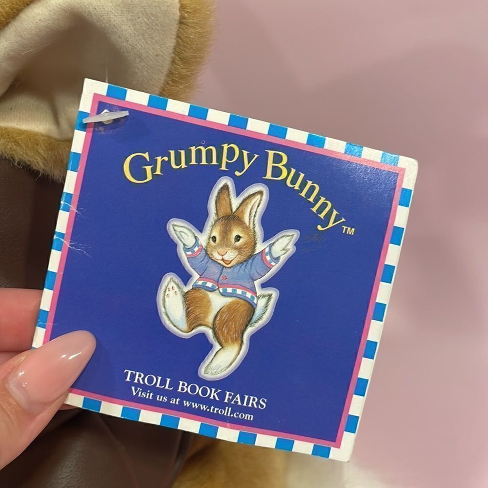 Troll Book Fairs Grumpy Bunny Plush Toy Hopper the Pilot NWT Excellent Condition - Picture 7 of 9